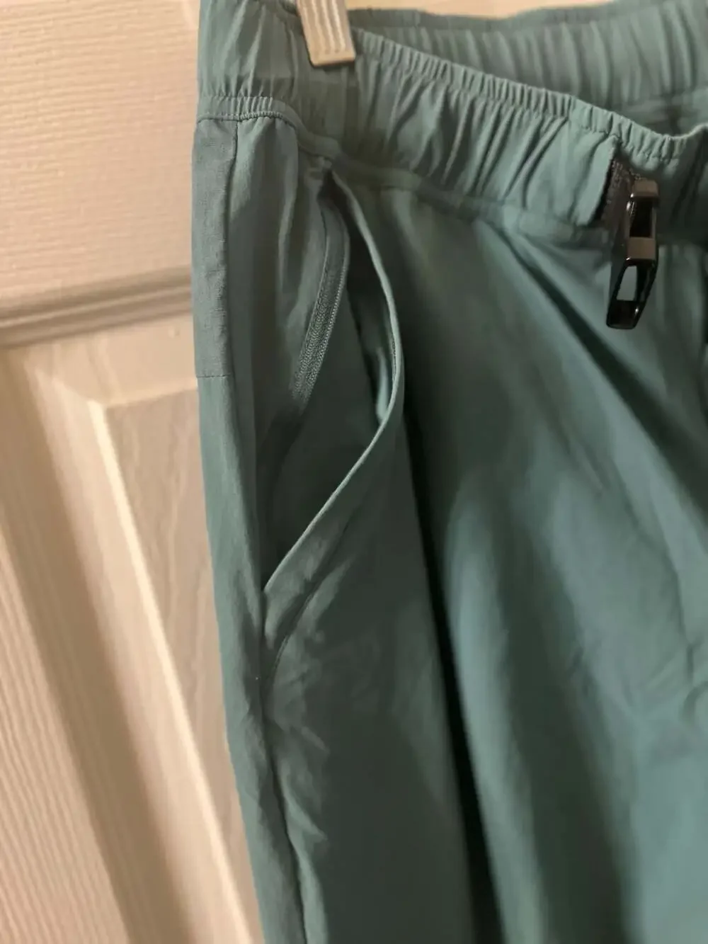 Alo Yoga Green Nylon Spandex Casual Cargo Jogger Pants Medium